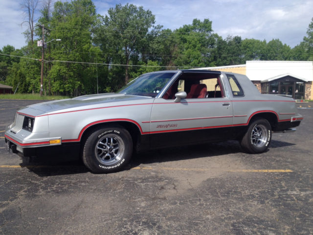 1984 Oldsmobile Cutlass - photo 2