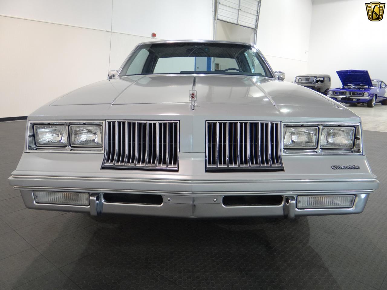 1984 Oldsmobile Cutlass Supreme - photo 12