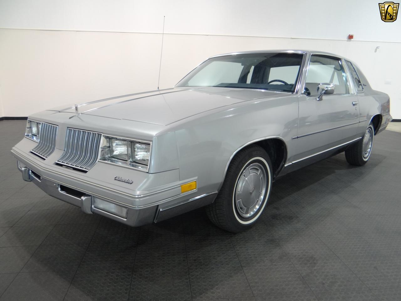 1984 Oldsmobile Cutlass Supreme - photo 5
