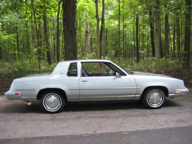 1984 Oldsmobile Cutlass Supreme - photo 12