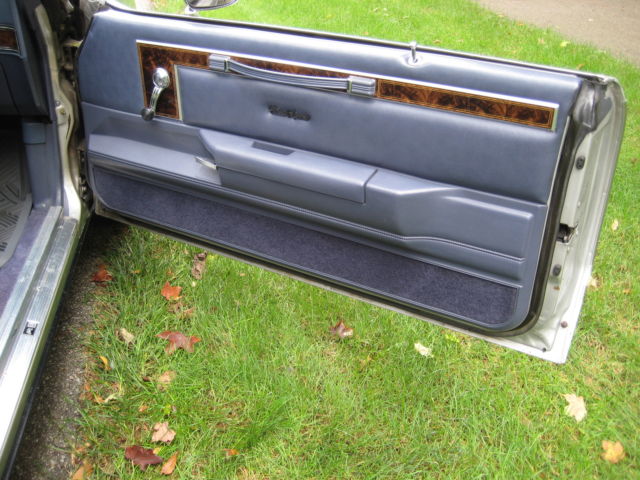 1984 Oldsmobile Cutlass Supreme - photo 9