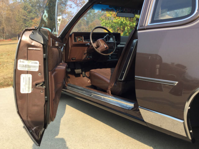 1984 Oldsmobile Cutlass Base Coupe 2-Door - photo 6