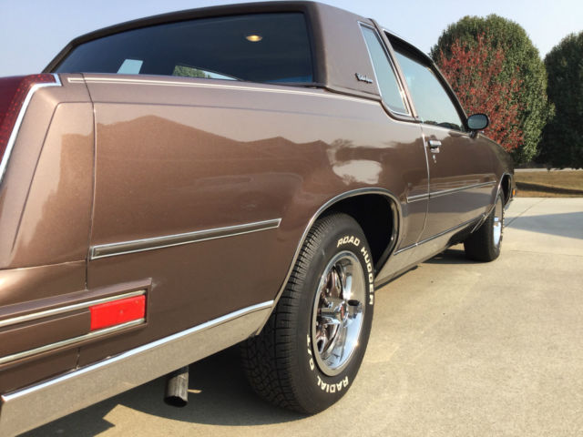1984 Oldsmobile Cutlass Base Coupe 2-Door - photo 7