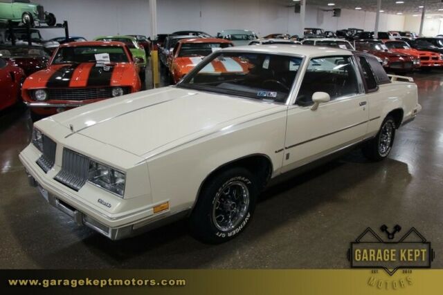 1984 Oldsmobile Cutlass Supreme Brougham - photo 4