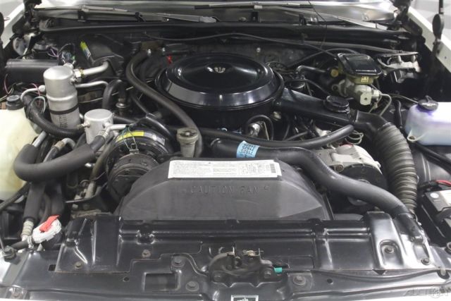 1984 Oldsmobile Cutlass Supreme - photo 3