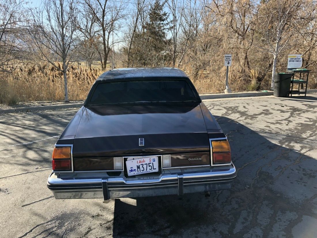 1984 Oldsmobile Delta 88 ROYALE BROUGHAM - photo 4