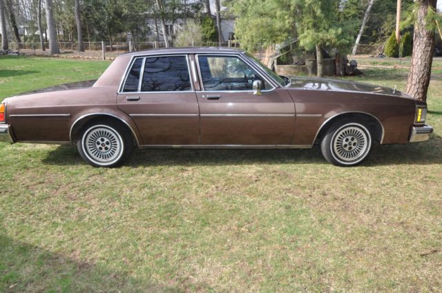 1984 Oldsmobile Eighty-Eight - photo 2
