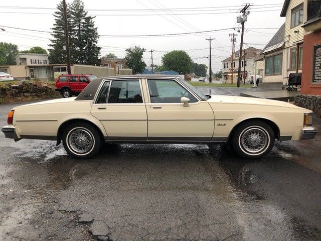 1984 Oldsmobile Eighty-Eight - photo 2