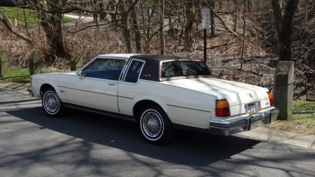 1984 Oldsmobile Eighty-Eight Royale Brougham - photo 4