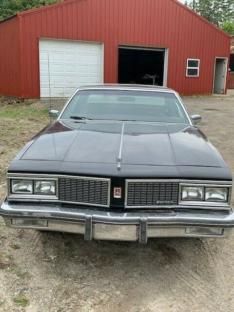 1984 Oldsmobile Delta 88 Royale Coupe - 5.0 Police Interceptor 1984 Oldsmobile Eighty-Eight Coupe