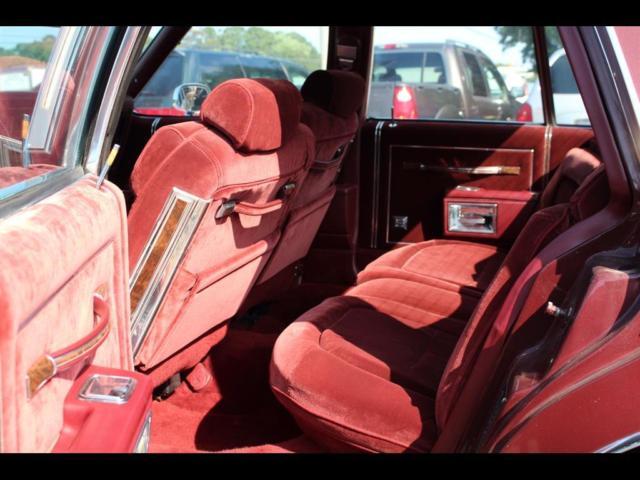 1984 Oldsmobile Eighty-Eight LS - photo 10