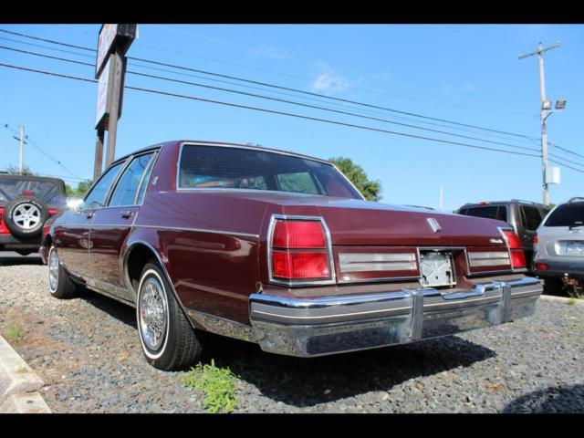 1984 Oldsmobile Eighty-Eight LS - photo 4