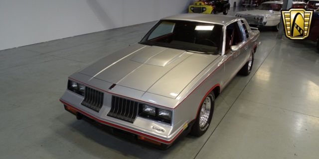 1984 Oldsmobile Hurst Olds - photo 2
