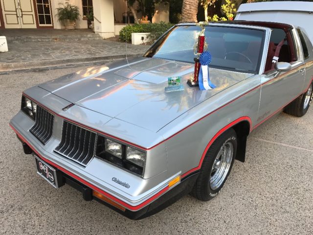 1984 Oldsmobile Custom Cruiser HURST - photo 12