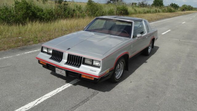 1984 Oldsmobile 442 - photo 2
