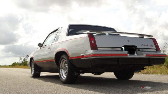1984 Oldsmobile 442 - photo 8