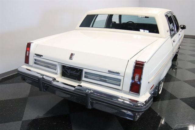 1984 Oldsmobile Ninety-Eight Regency Brougham - photo 12