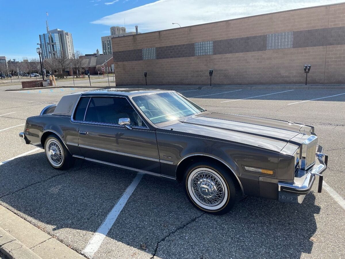 1984 Oldsmobile Toronado Brougham 2dr Coupe - photo 12