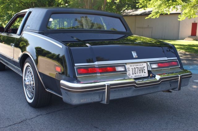 1984 Oldsmobile Toronado Caliente Package - photo 4
