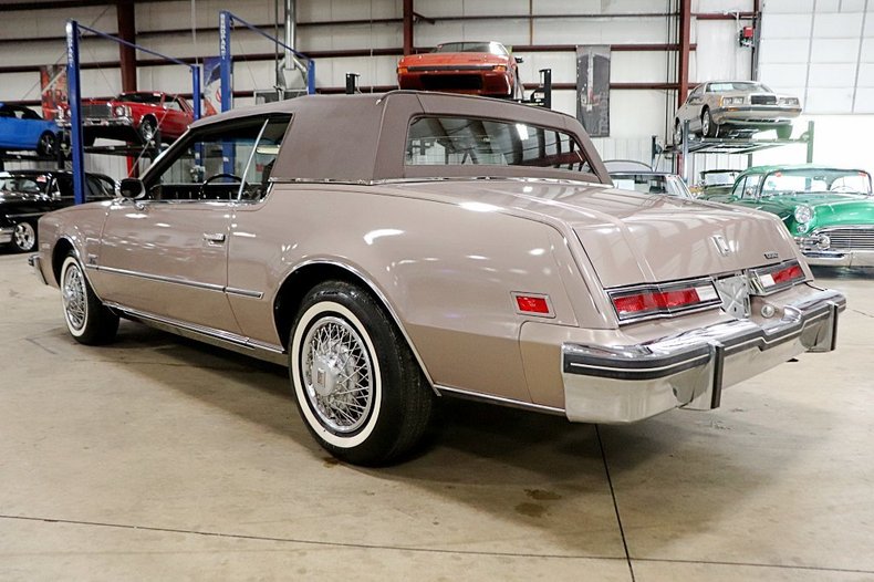 1984 Oldsmobile Toronado Brougham Coupe - photo 3