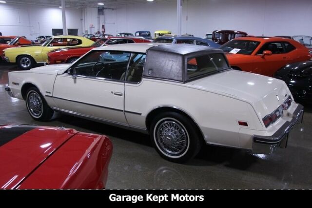 1984 Oldsmobile Toronado Brougham - photo 6