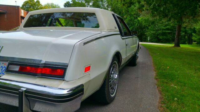 1984 Oldsmobile Toronado Caliente - photo 5