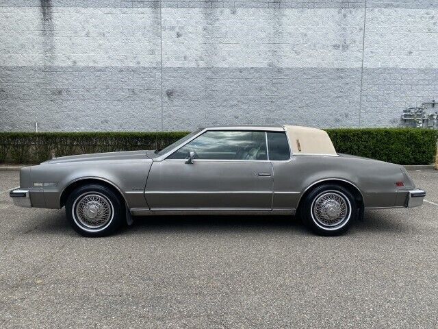 1984 Oldsmobile Toronado Custom Brougham - photo 11