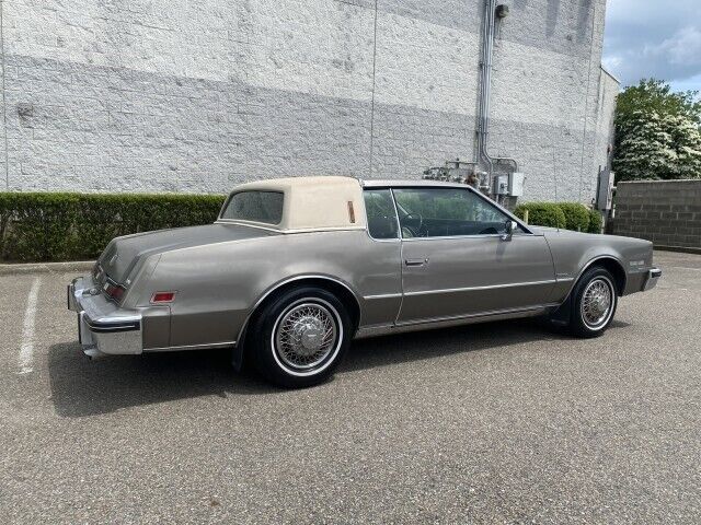 1984 Oldsmobile Toronado Custom Brougham - photo 5