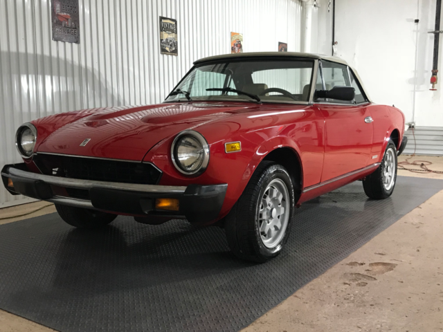 1984 Fiat 124 Spider Pininfarina Azzurra - photo 12
