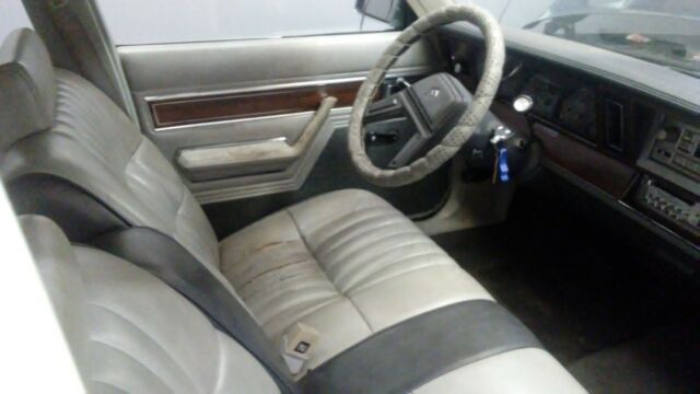 1984 Plymouth Other Reliant - photo 6