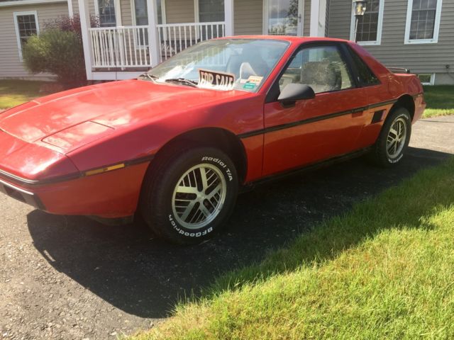 1984 Pontiac Fiero - photo 6