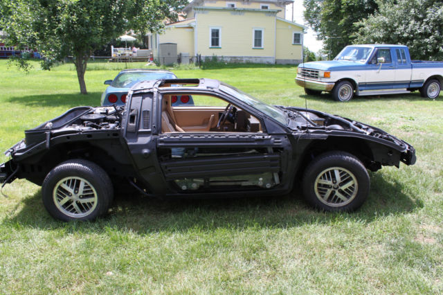 1984 Pontiac Fiero - photo 2
