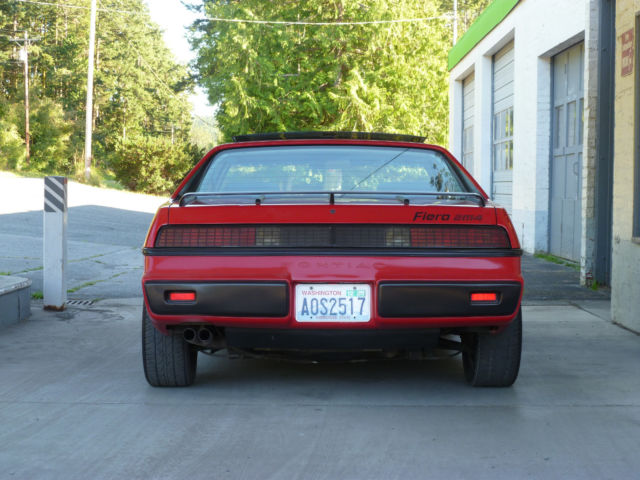 1984 Pontiac Fiero 2M4 SE - photo 4