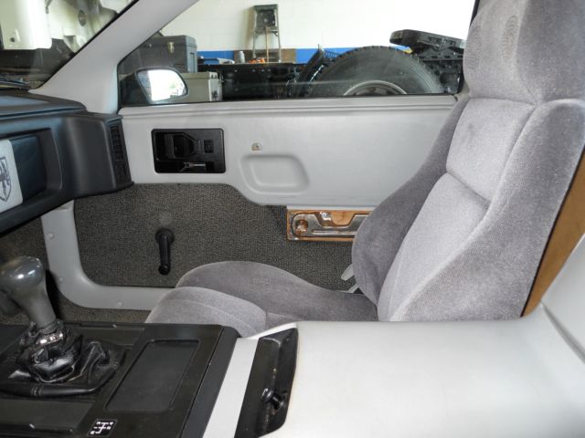 1984 Pontiac Fiero 2M4 - photo 5