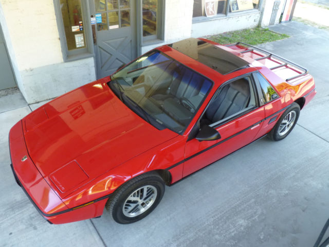 1984 Pontiac Fiero 2M4 SE - photo 6
