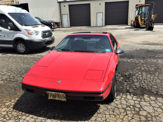 1984 Pontiac Fiero 2M4, Ultra low mileage original car 1984 Pontiac Fiero 2M4