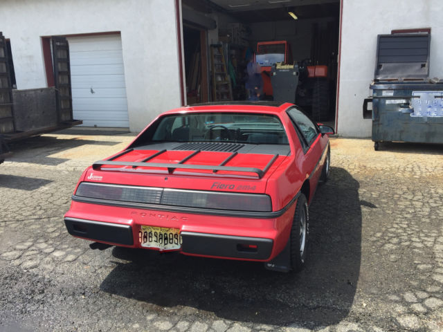 1984 Pontiac Fiero 2M4 - photo 5