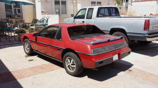 1984 Pontiac Fiero - photo 6