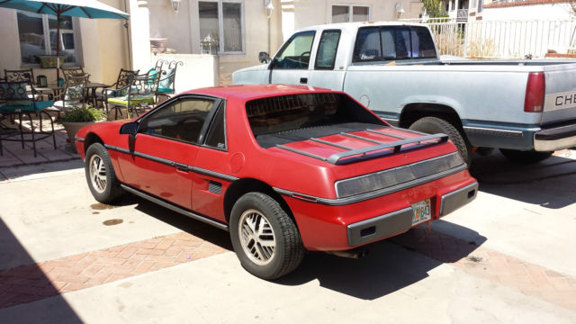 1984 Pontiac Fiero - photo 7
