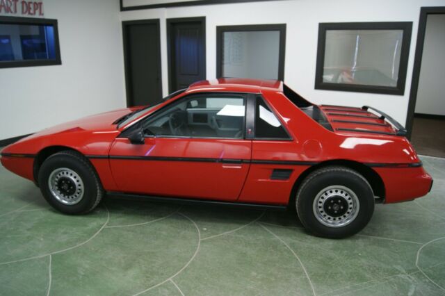 1984 Pontiac Other FIERO - photo 8
