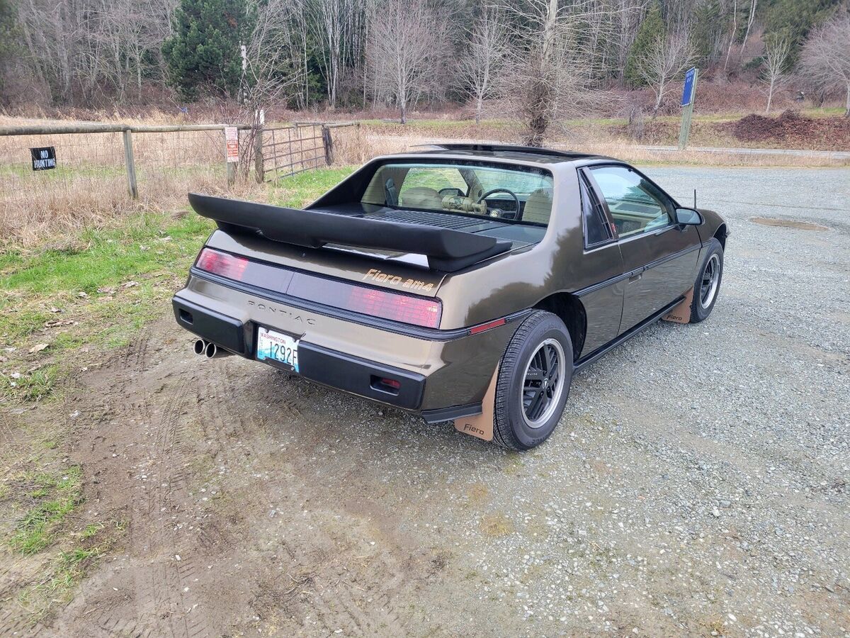 1984 Pontiac Fiero 2M4 - photo 9
