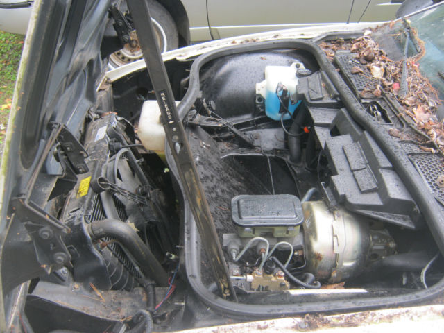 1984 Pontiac Fiero coupe - photo 8