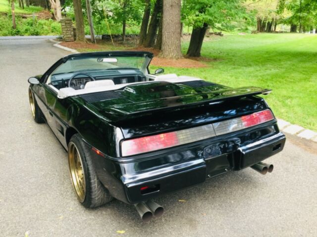 1984 Pontiac Fiero SUPER CLEAN low mileage mid engine no reserve - photo 8