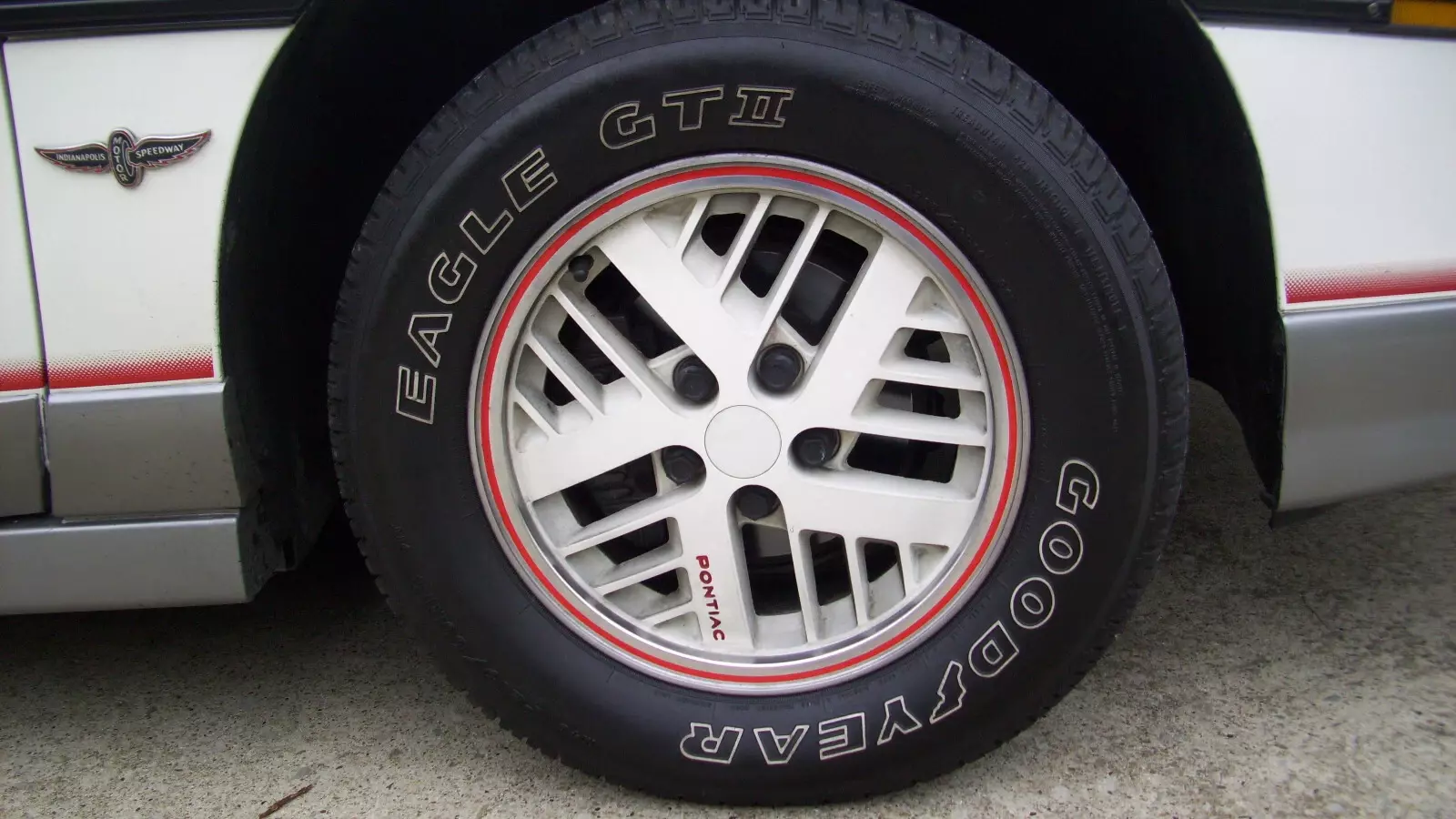 1984 Pontiac Fiero Indy Fiero - photo 5