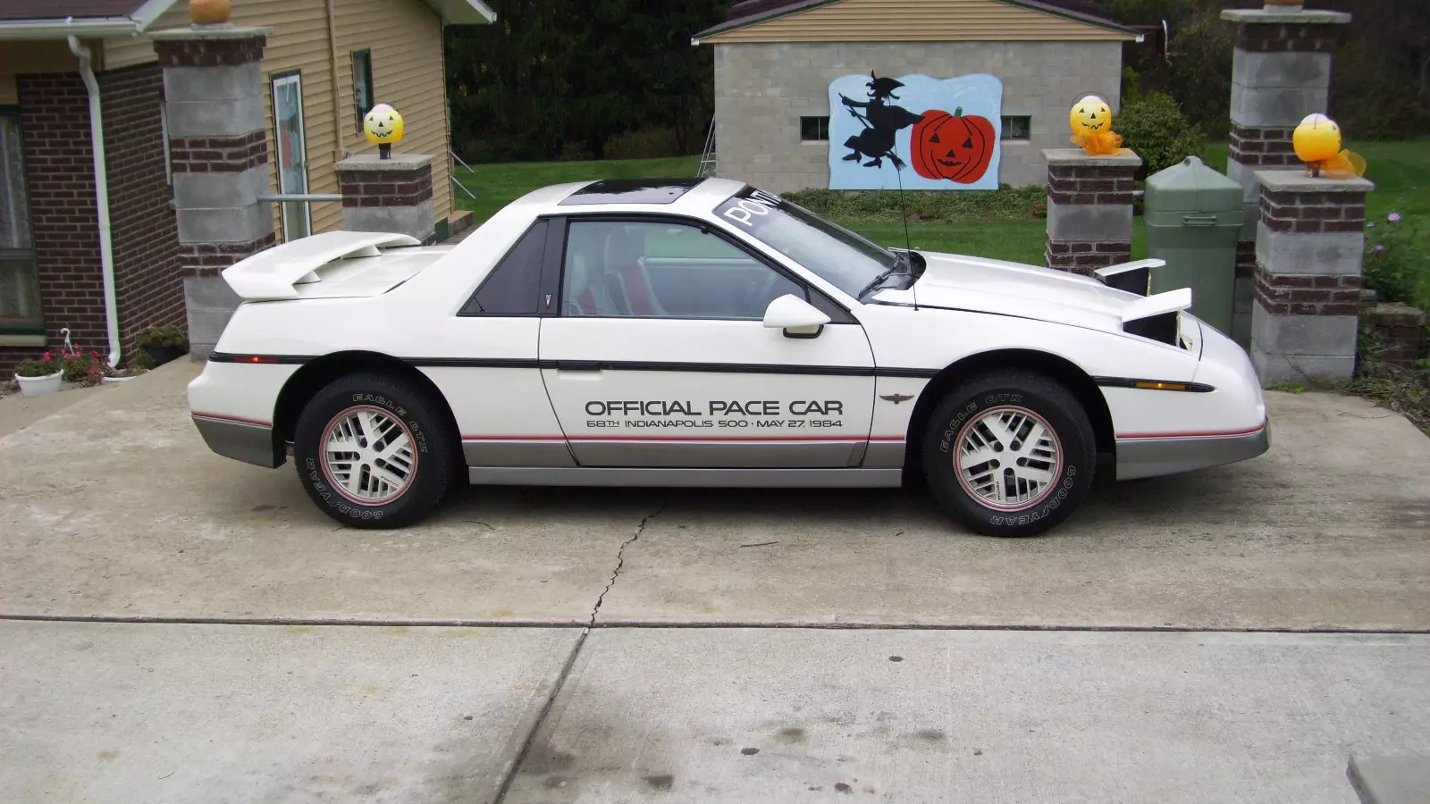 1984 Pontiac Fiero Indy Fiero - photo 8