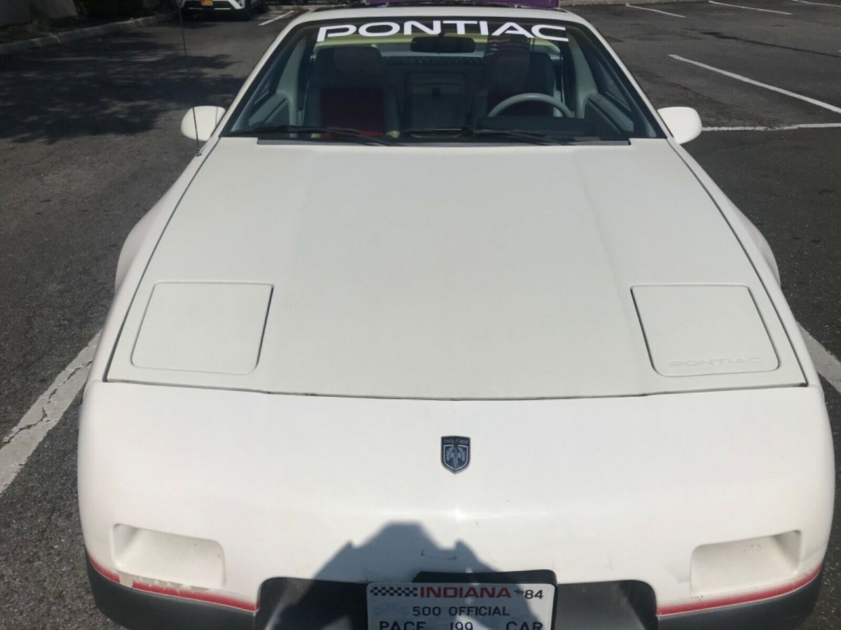 1984 Pontiac Fiero - photo 9