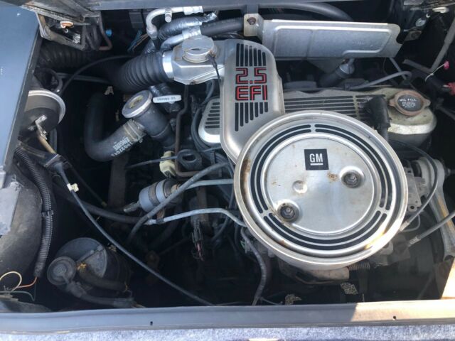 1984 Pontiac Fiero - photo 5