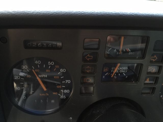 1984 Pontiac Fiero SE - photo 8