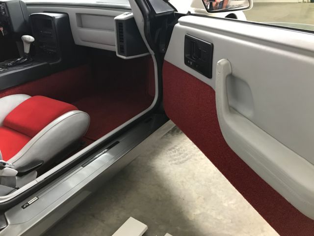 1984 Pontiac Fiero very nice - photo 10