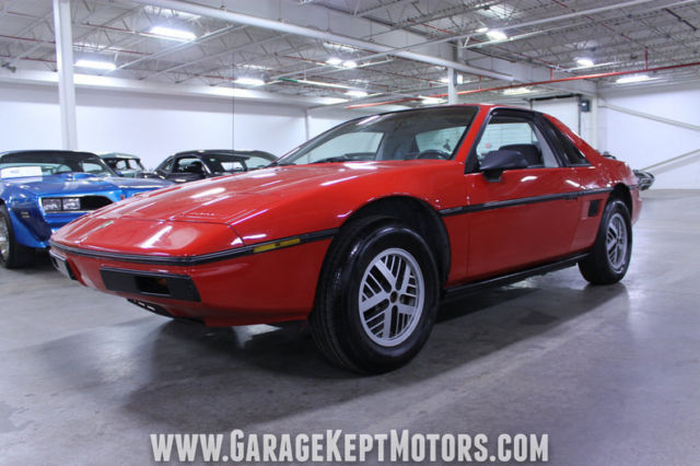 1984 Pontiac Fiero -- - photo 2